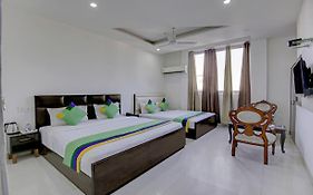 Treebo Rockland, Zirakpur